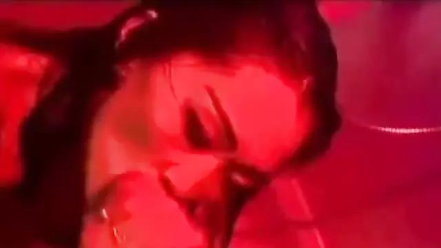 Худая калмычка сосет и трахается